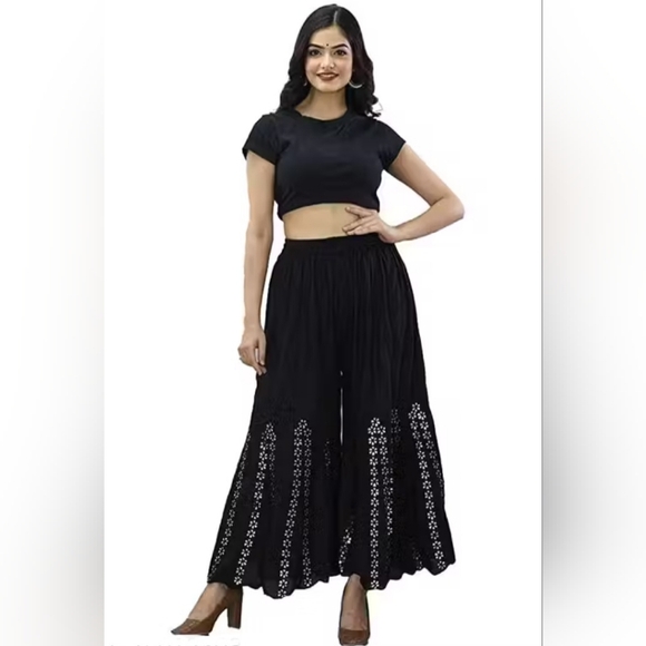 Palazzo Pants with Accents - Picture 1 of 8